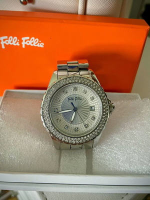 Folli Follie watch like new, silver, women's