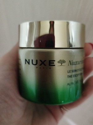 Nuxe Nuxuriance Ultra Αντιγηραντική Κρέμα Προσώπου με Υαλουρονικό Οξύ & Νιασιναμίδη 75ml