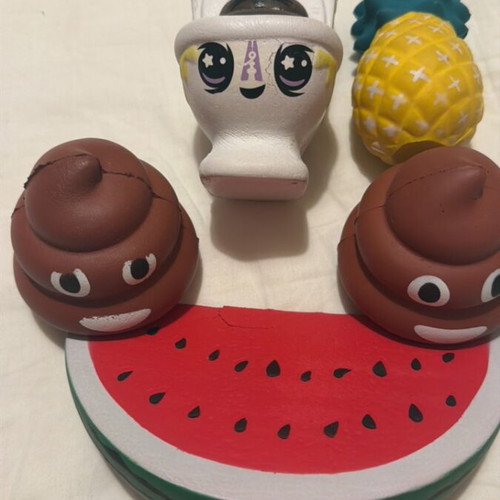 Squeezy toy set of 5 pieces with watermelon and pineapple