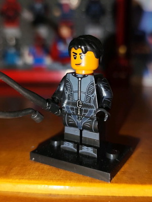 Catwoman φιγούρα Lepin σαν καινούργιο με βάση, κεφάλι και λάσο
