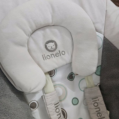 Lionelo Robin electric baby swing with music, beige, up to 12kg