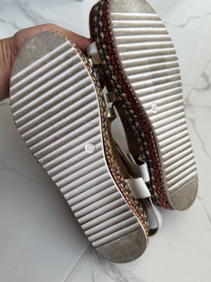 Сандали Gold&Gold цветни, като нови, номер 40