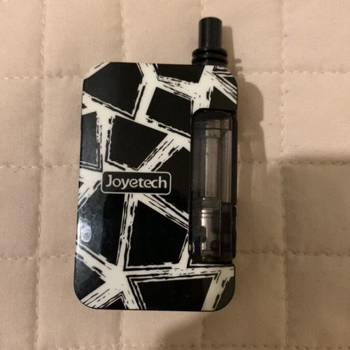 Joytech Exceed Grip AIO vape like new