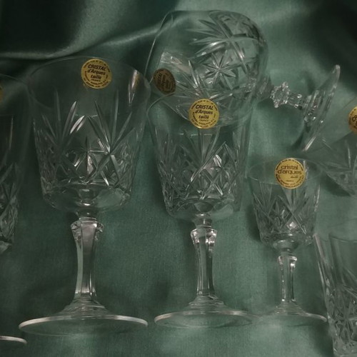 Cristal D'arques Chantilly Taille Beaugency glasses new, 84-piece collection