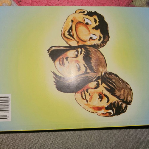 O Mikros Iroas comic book used