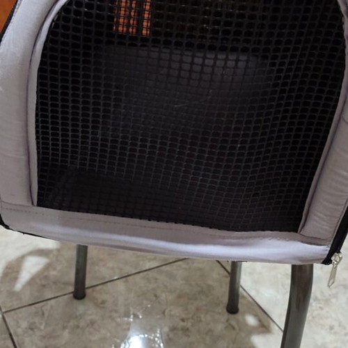 Pet carrier bag and cozy bed like new, gray fabric