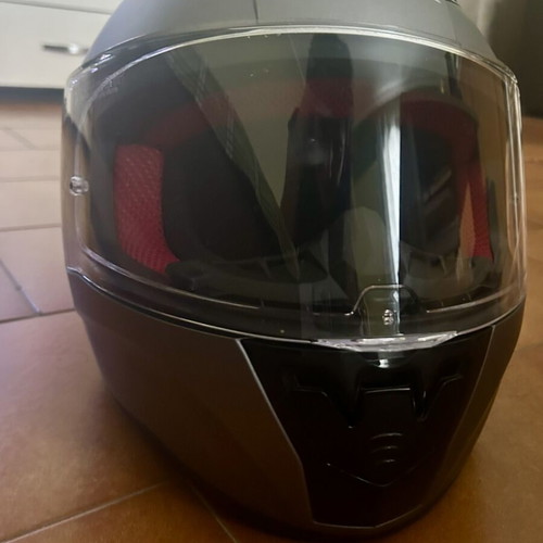 LS2 full-face motorcycle helmet like new, size small