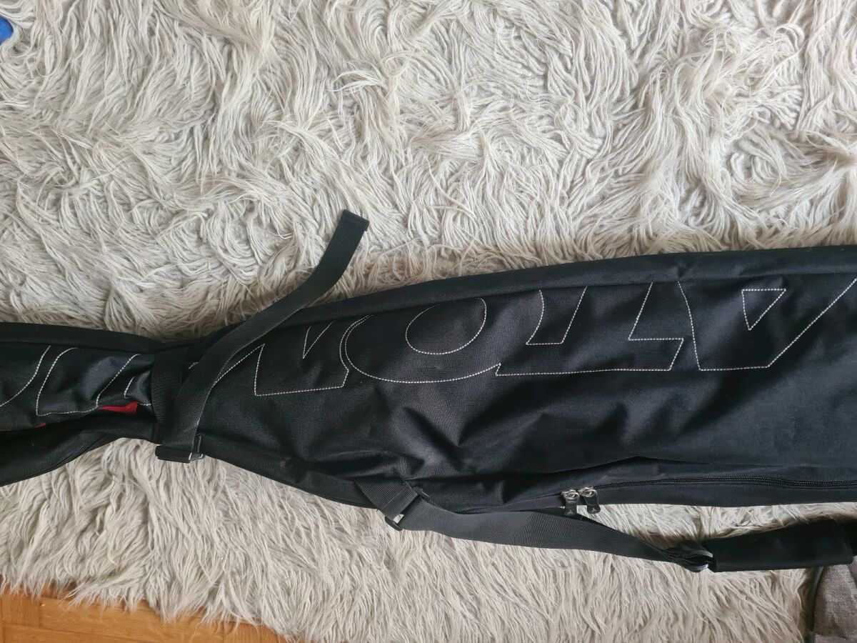 Atomic Izor Ski 159cm like new with… - € 390,00 - Vendora.cy
