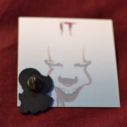 IT Pennywise pin new