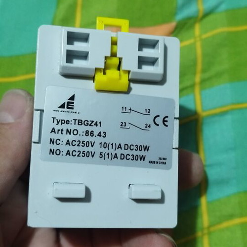 Double adjustable thermostat 0-60°, 10A, 230VAC, heater or fan control