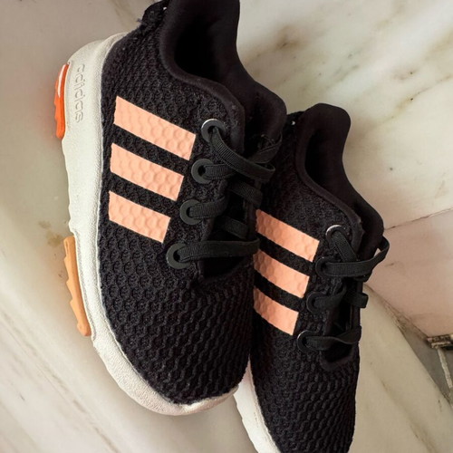 Adidas sports shoes No21 like new