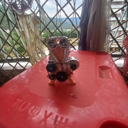 Mini Car Engine Decorative Model like new