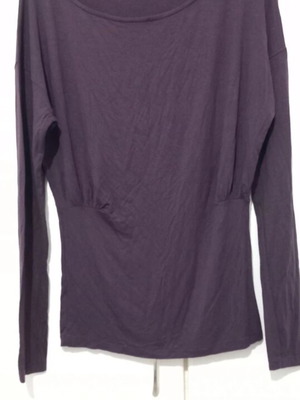 Benetton blouse new, size large, purple