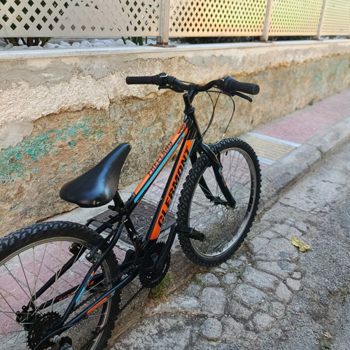 Mountain bike Clermont Freeland used, 24 inch, V-Brakes, kids