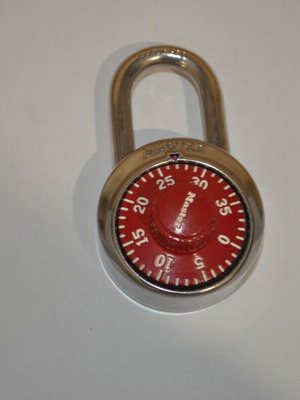 Λουκέτο Master Lock με κλειδαριά τύπου χρηματοκιβωτίου αμεταχείριστο