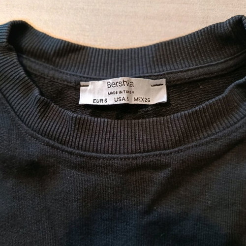 Bershka long-sleeve black blouse with ATLANTA print, like new, size Small
