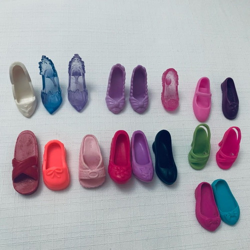 Large single doll shoes for Monster High and Disney dolls like new