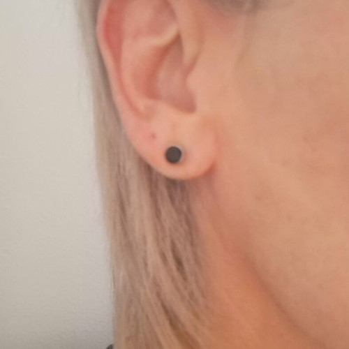 Stud earrings 925 silver with natural black agate like new