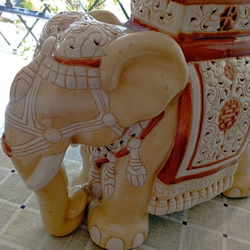 Vintage ceramic decorative elephant with Asian details