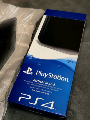 Sony Vertical Stand για PS4 Slim και Pro σαν καινούργιο