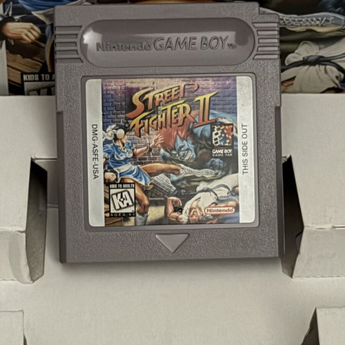 Street Fighter II Nintendo Game Boy game used, complete in box