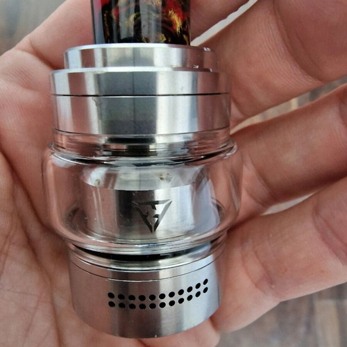 Vaperz Cloud Trilogy RTA 30mm like new with tweezer and extra drip tip