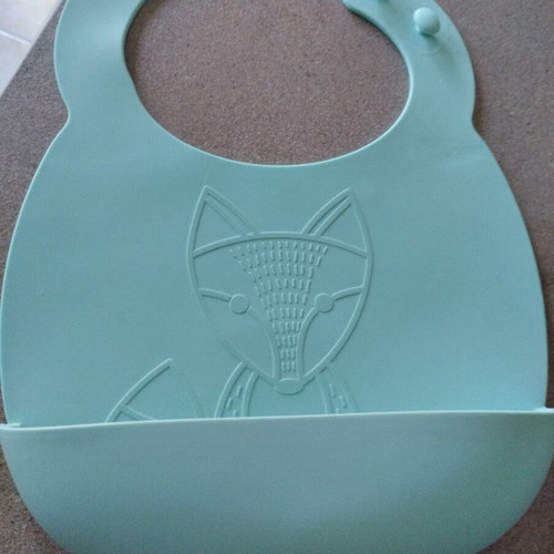 Dr Brown's baby bib with food catcher