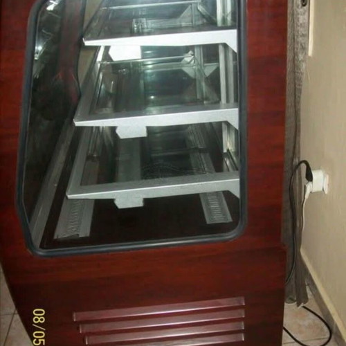 Pastry display case like new with free checkout counter