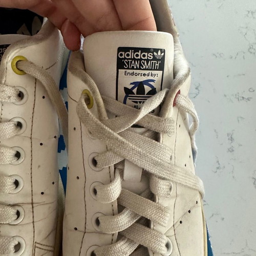 Stan Smith collectible athletic shoes used, size 40 2/3, with neon