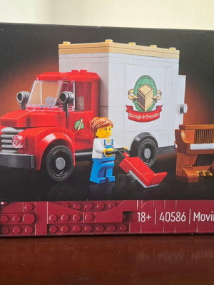 Lego Icons Moving Truck Set 40586 new