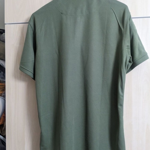 Polo breathable shirt new, size M, green