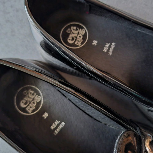 Exe moccasin shoes size 36 like new, black patent leather