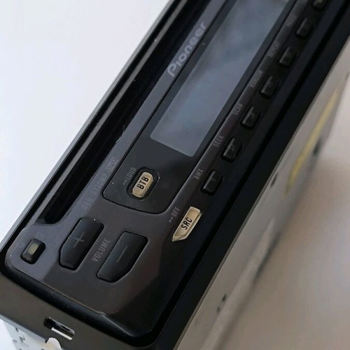 Pioneer car stereo CD radio like new