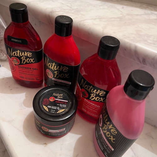 Nature Box hair care set shampoo, conditioner and mask new, 5 pieces