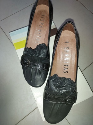 Hispanitas black platforms like new, minimally worn