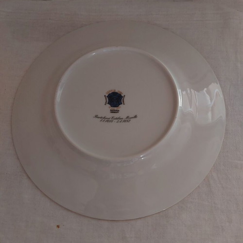 Decorative plate with painting by Murillo, new