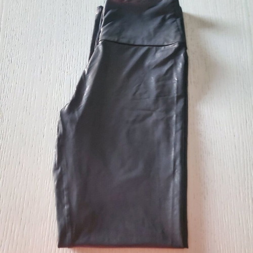 Women’s Oysho small leggings grey shiny like new