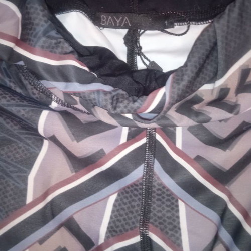 Baya leggings Small used, multicolor with nice print