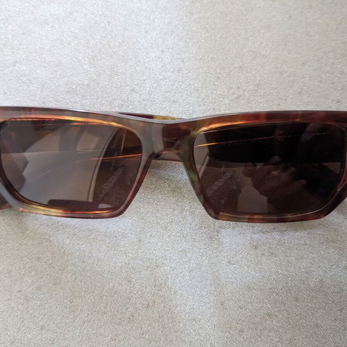 El Greco women's handmade sunglasses like new, multicolor