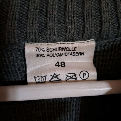 Pullover with zipper green and gray size 48 like new, wool