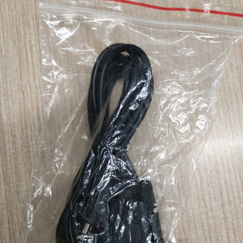 Female stereo cable new 1.80m length