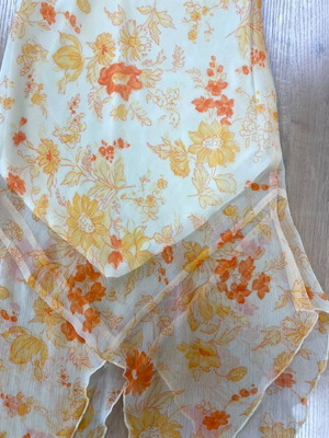 Y2K skirt with floral print
