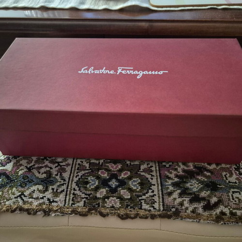 Ferragamo ballet flats like new, size 36, red