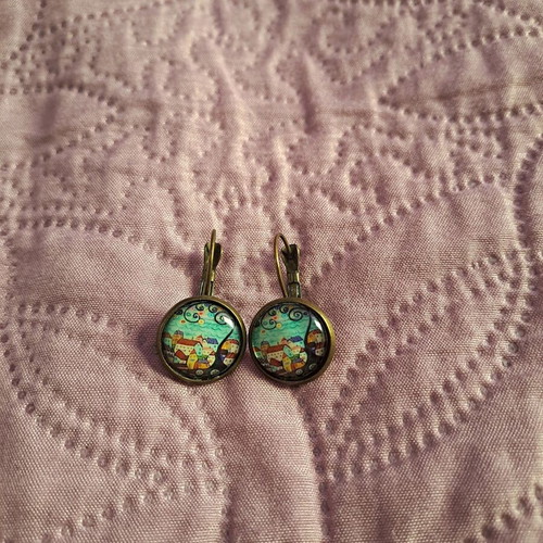 Handmade earrings with resin glass, like new, colorful
