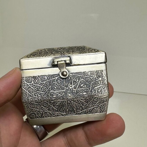 Metal Jewelry Box with Ornate Oriental Reliefs like new