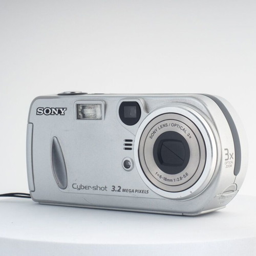 Sony Cyber-shot DSC-P72 digital camera used, 3.2MP CCD sensor