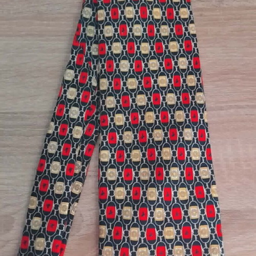 Silk tie like new