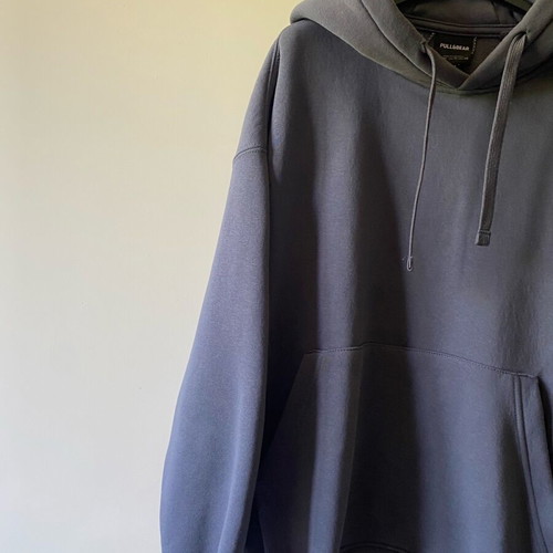 Pull & Bear hoodie size M like new, blue