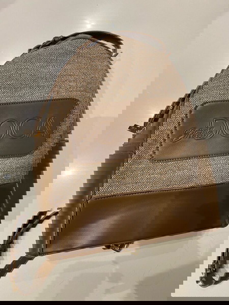 τσάντα doca