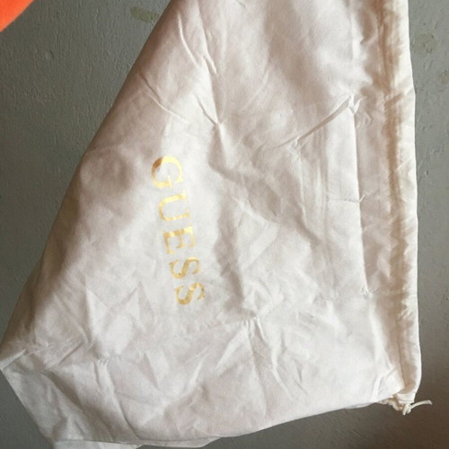 Guess dust bag like new